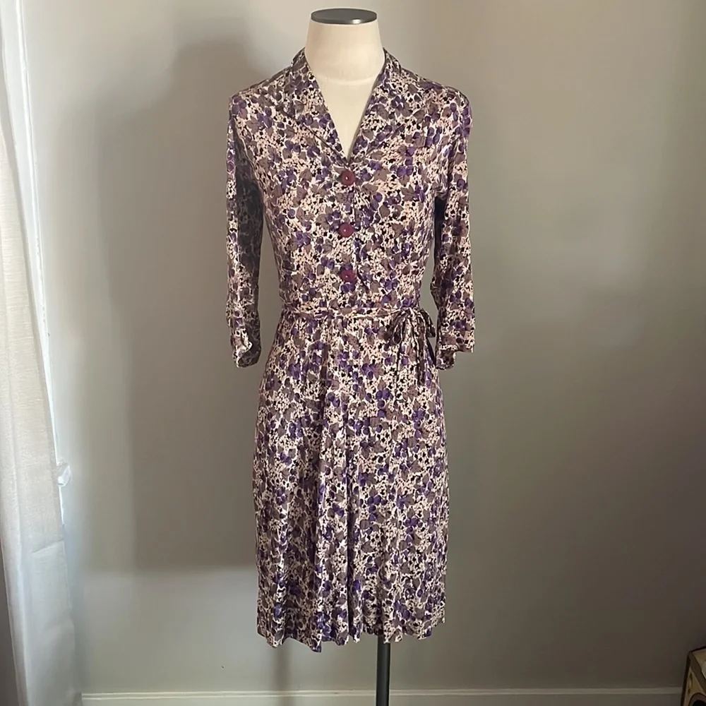 Vintage 1940’s Rayon Jersey Purple Raspberry Print Long Sleeve Dress - Picture 1 of 16